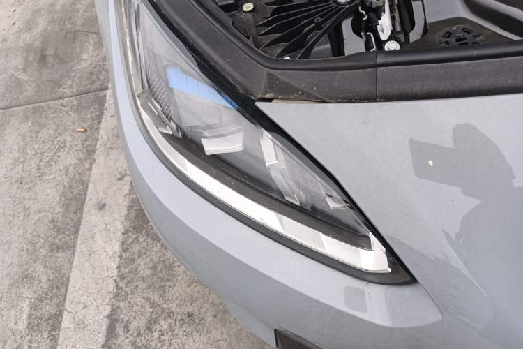 Used BMW 2 Series 2025 225L M Sport Package Right Front Headlight