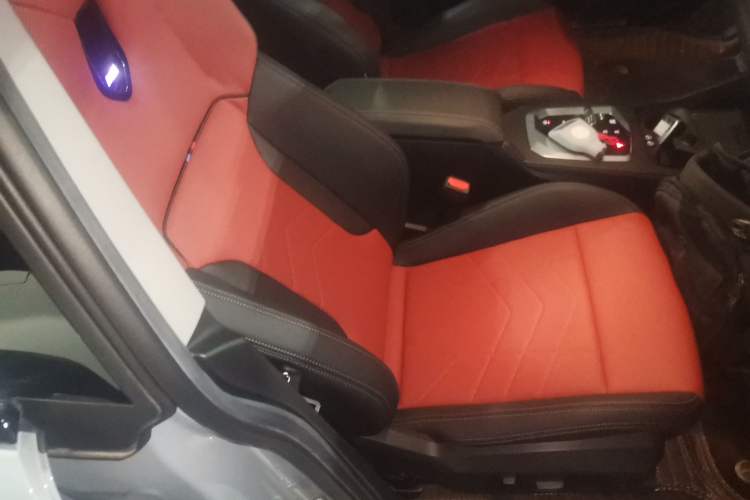 Used BMW 2 Series 2025 225L M Sport Night Edition Package Right Front Seat