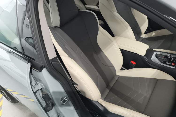 Used BMW 2 Series 2025 225L M Sport Package Right Front Seat