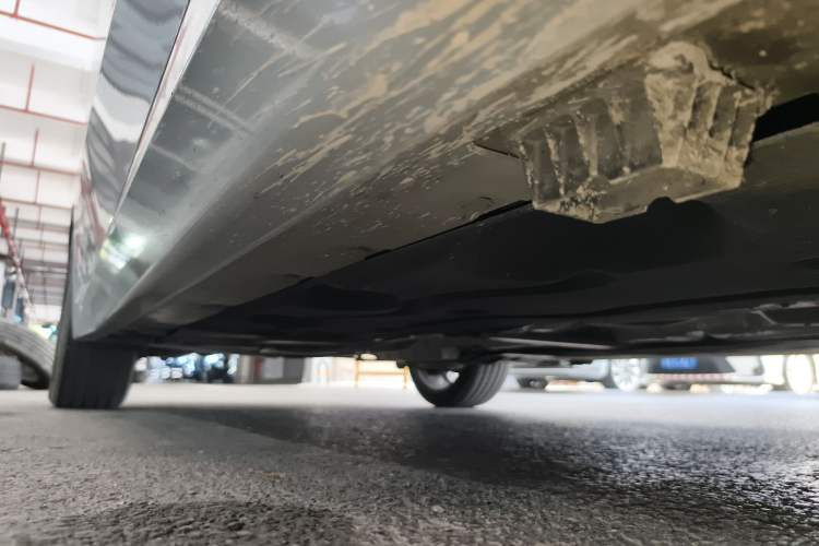Used BMW 2 Series 2025 225L M Sport Night Edition Package Right Side Sill