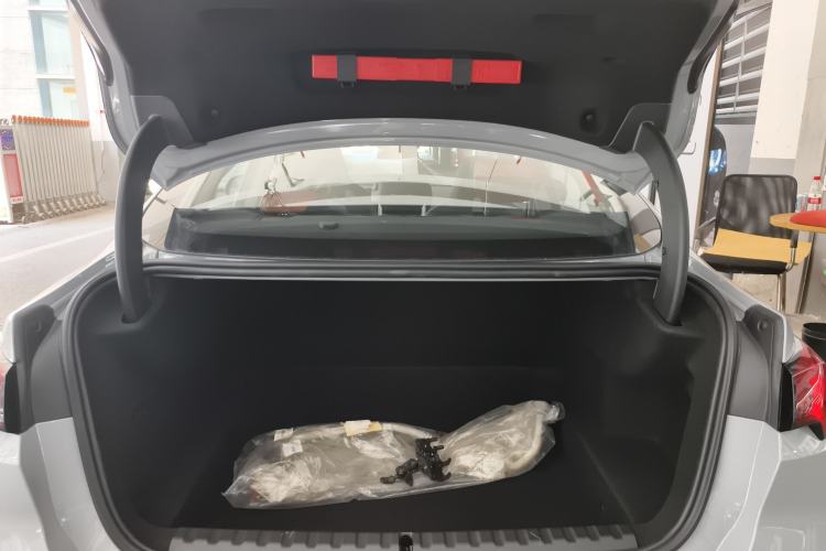 Used BMW 2 Series 2025 225L M Sport Night Edition Package Trunk
