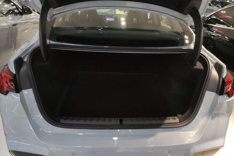 Used BMW 2 Series 2025 225L M Sport Night Edition Package Trunk