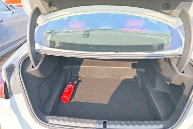 Used BMW 2 Series 2025 225L M Sport Night Edition Package Trunk