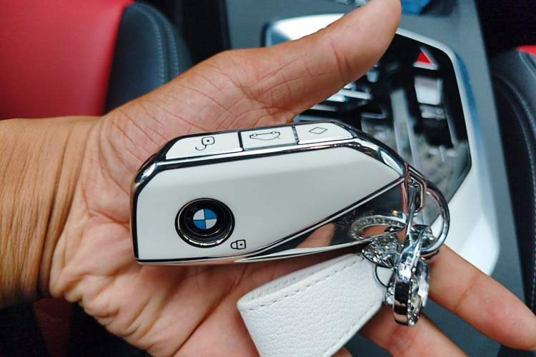 Used BMW 2 Series 2025 225L M Sport Package Vehicle Key