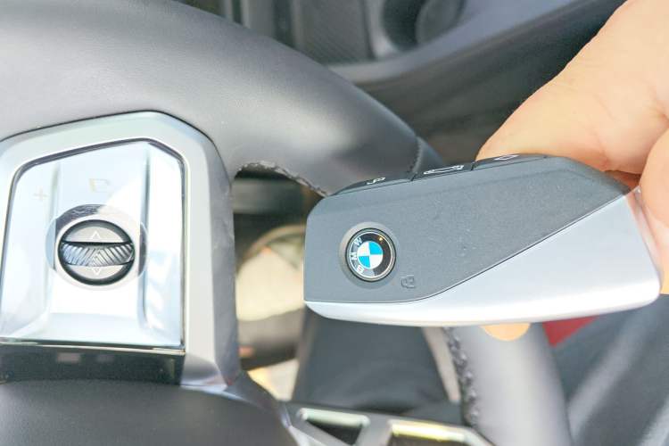Used BMW 2 Series 2025 225L M Sport Night Edition Package Vehicle Key