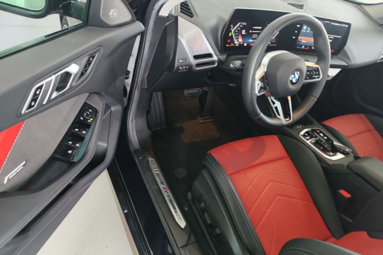 Used BMW 2 Series 2025 225L M Sport Night Edition Package Driver Seat