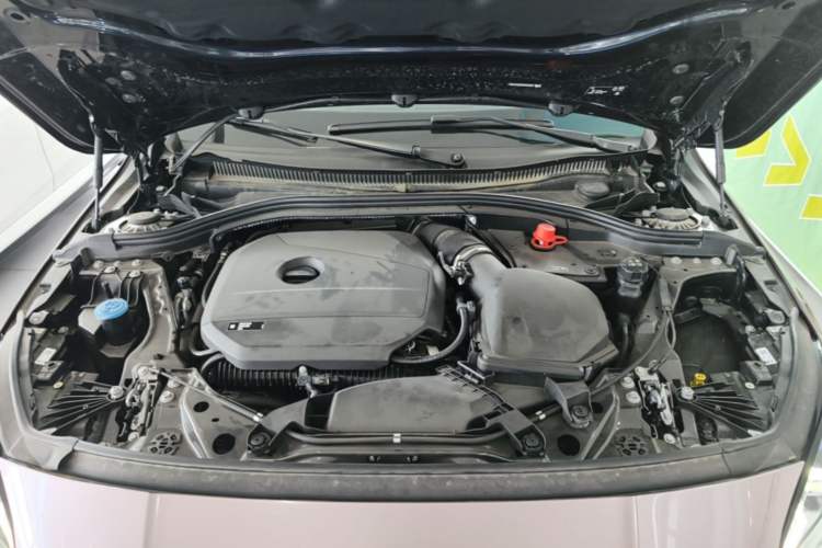 Used BMW 2 Series 2025 225L M Sport Night Edition Package Engine Bay