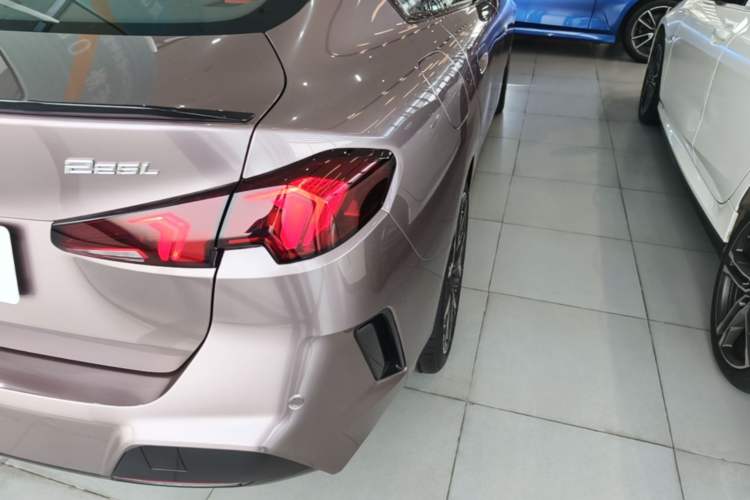 Used BMW 2 Series 2025 225L M Sport Night Edition Package Exterior 3