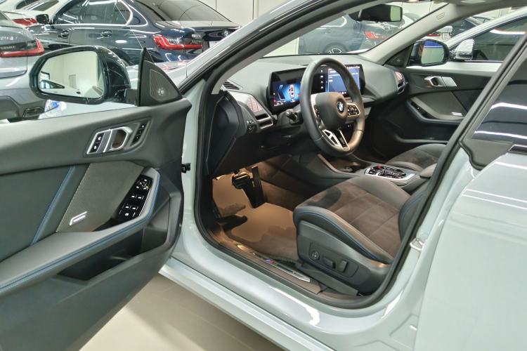 Used BMW 2 Series 2025 225L M Sport Night Edition Package Driver Seat