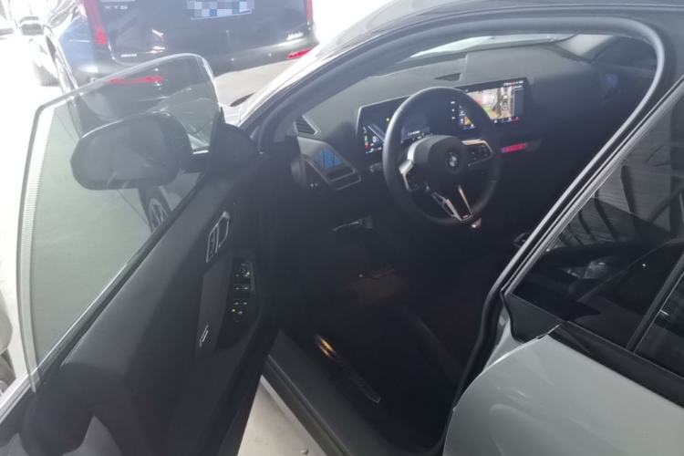 Used BMW 2 Series 2025 225L M Sport Night Edition Package Driver Seat