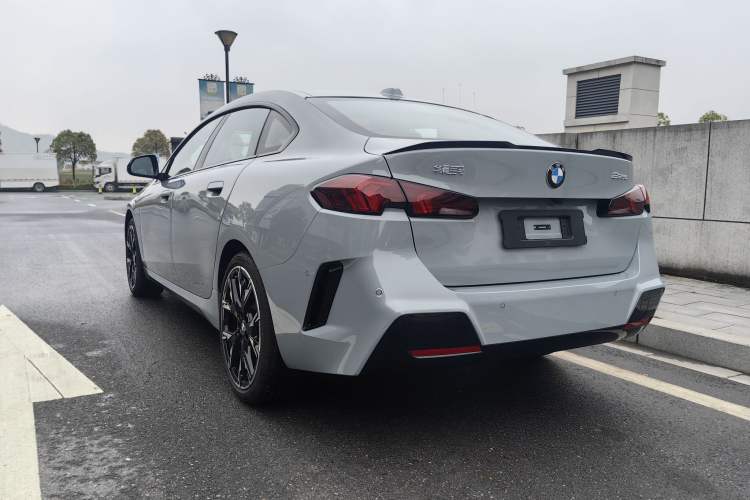 Used BMW 2 Series 2025 225L M Sport Night Edition Package Exterior 3