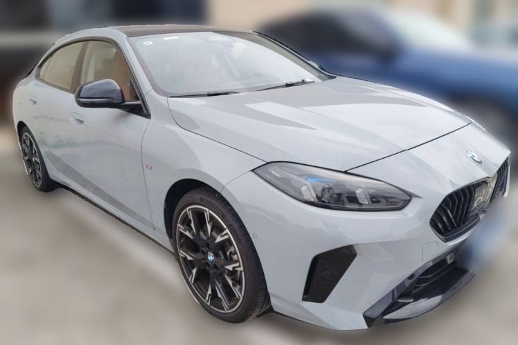 Used BMW 2 Series 2025 225L M Sport Package Front Right 45 Deg