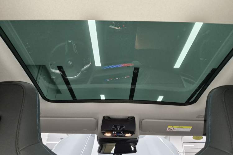 Used BMW 2 Series 2025 225L M Sport Night Edition Package Headliner