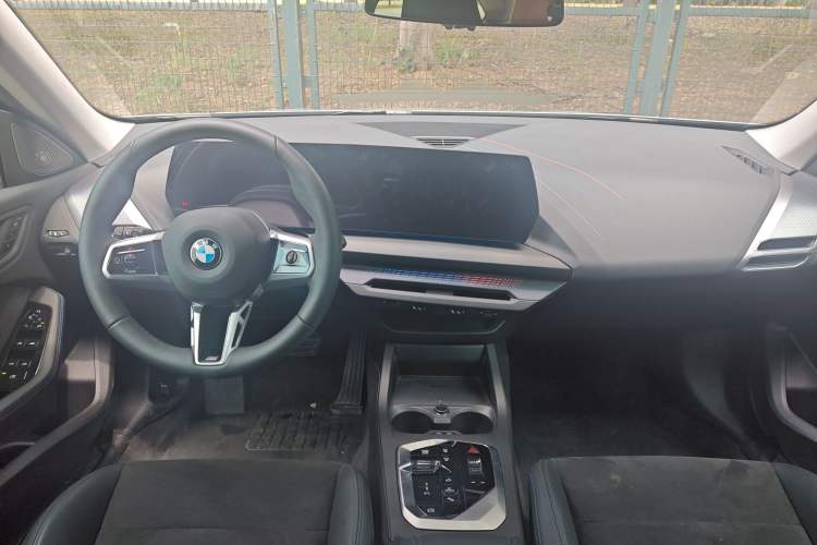 Used BMW 2 Series 2025 225L M Sport Night Edition Package Interior 2