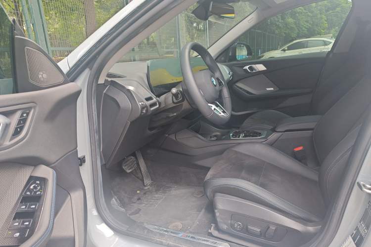 Used BMW 2 Series 2025 225L M Sport Night Edition Package Interior 3