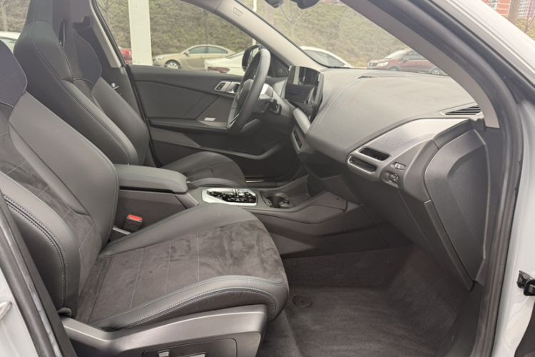 Used BMW 2 Series 2025 225L M Sport Night Edition Package Interior 5