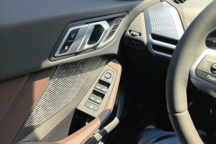 Used BMW 2 Series 2025 225L M Sport Package Interior 9