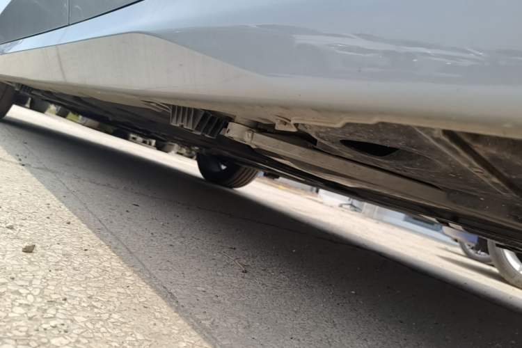 Used BMW 2 Series 2025 225L M Sport Night Edition Package Left Side Sill