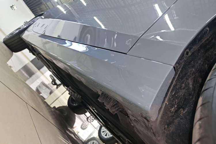Used BMW 2 Series 2025 225L M Sport Package Right Side Sill