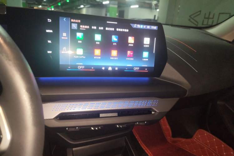 Used BMW 2 Series 2025 225L M Sport Night Edition Package Audio And AC Panel