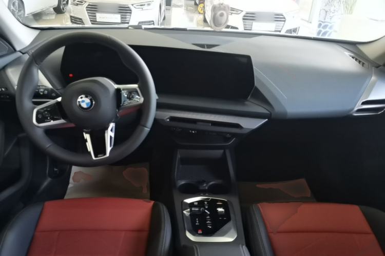 Used BMW 2 Series 2025 225L M Sport Night Edition Package Center Console