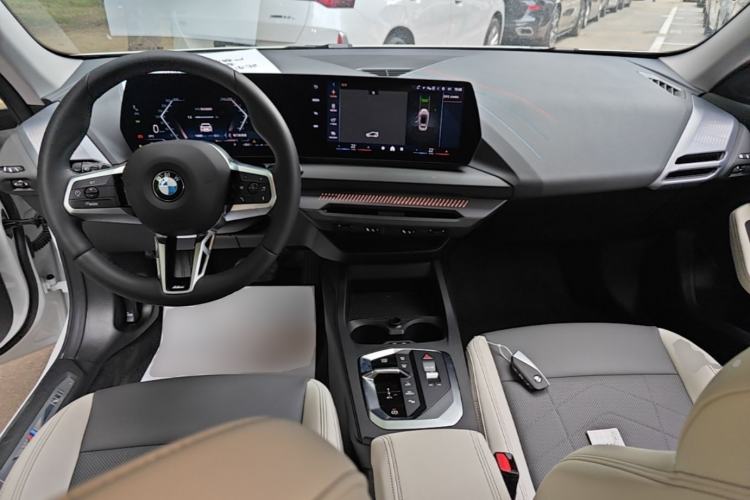 Used BMW 2 Series 2025 225L M Sport Package Center Console