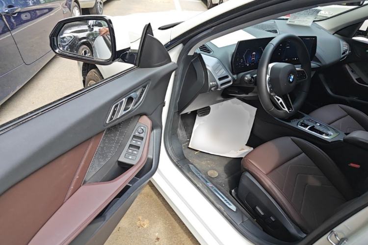 Used BMW 2 Series 2025 225L M Sport Package Driver Seat