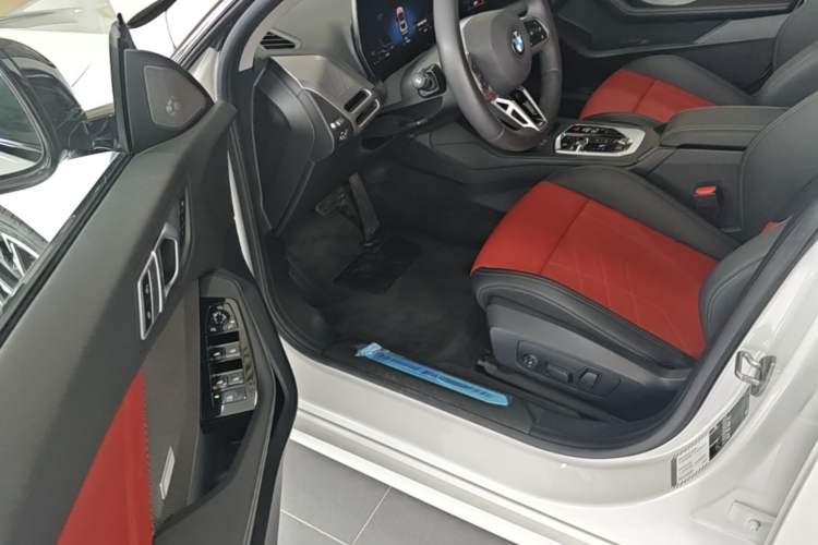Used BMW 2 Series 2025 225L M Sport Night Edition Package Driver Seat