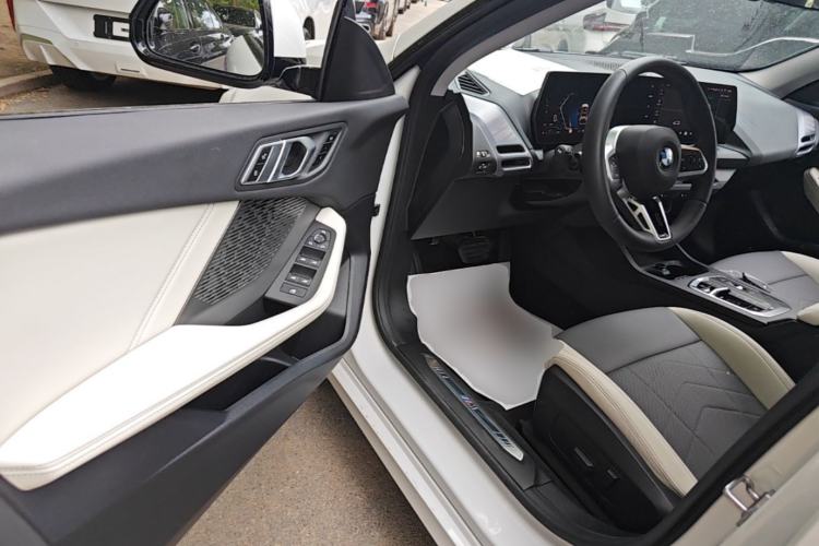 Used BMW 2 Series 2025 225L M Sport Package Driver Seat