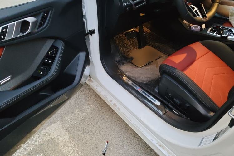 Used BMW 2 Series 2025 225L M Sport Night Edition Package Driver Seat