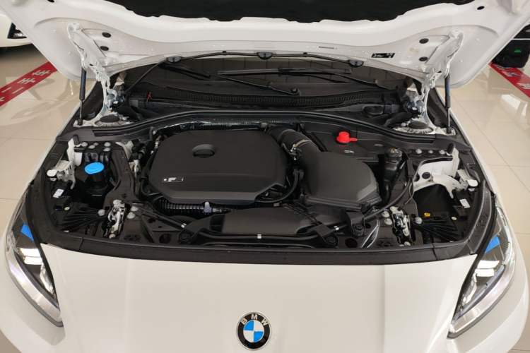 Used BMW 2 Series 2025 225L M Sport Package Engine Bay