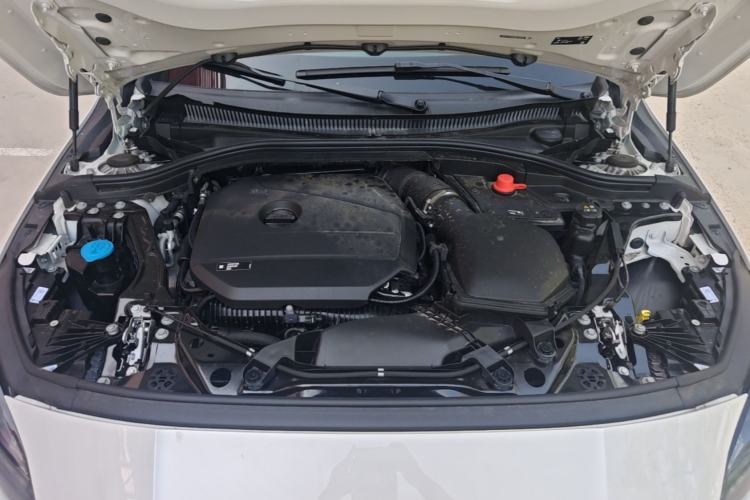 Used BMW 2 Series 2025 225L M Sport Package Engine Bay
