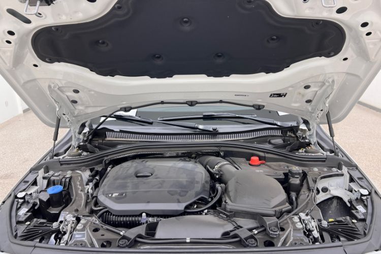 Used BMW 2 Series 2025 225L M Sport Night Edition Package Engine Bay