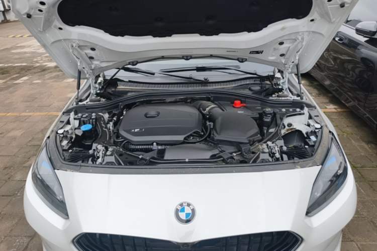 Used BMW 2 Series 2025 225L M Sport Package Engine Bay