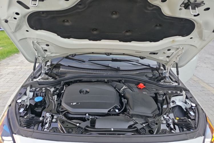 Used BMW 2 Series 2025 225L M Sport Package Engine Bay
