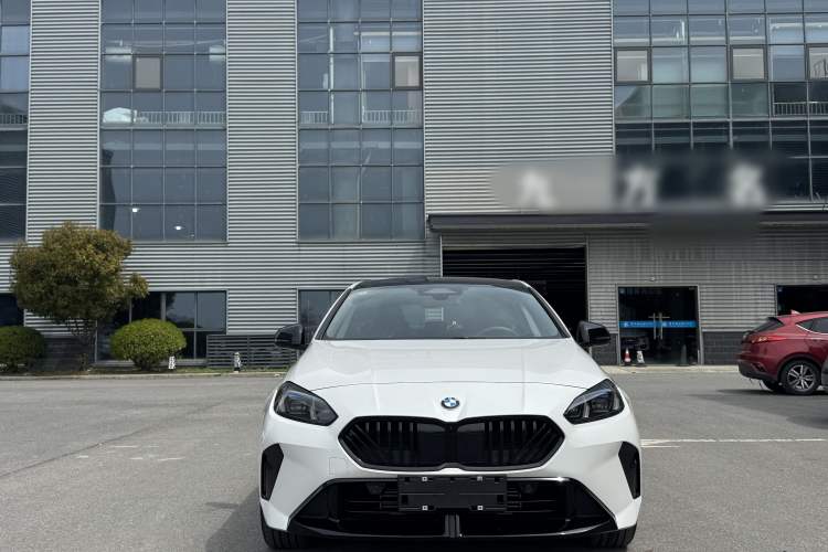 Used BMW 2 Series 2025 225L M Sport Night Edition Package Exterior 4