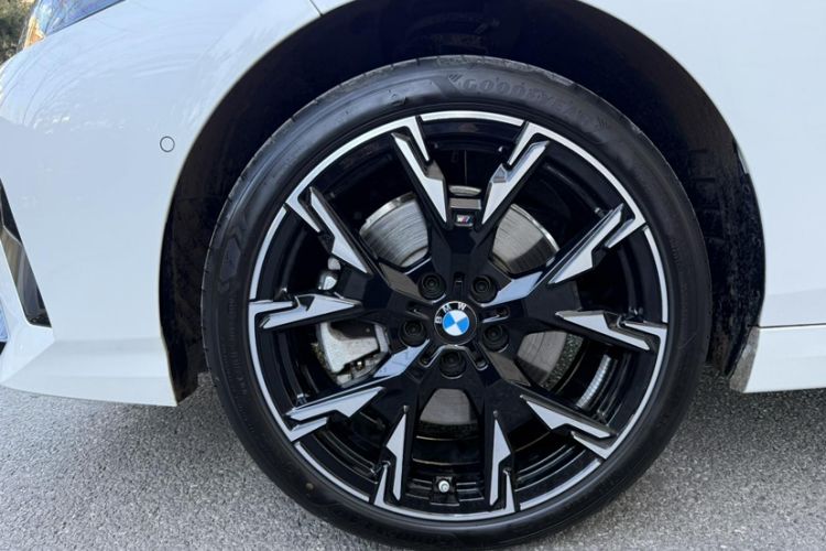 Used BMW 2 Series 2025 225L M Sport Night Edition Package Exterior 5
