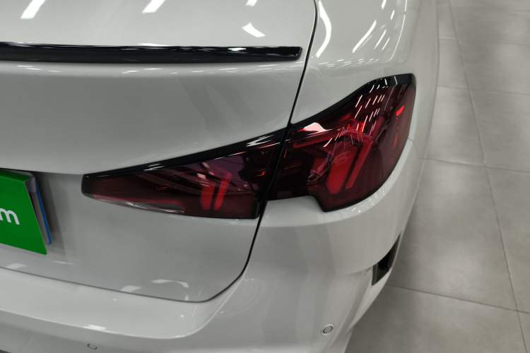 Used BMW 2 Series 2025 225L M Sport Night Edition Package Exterior 6