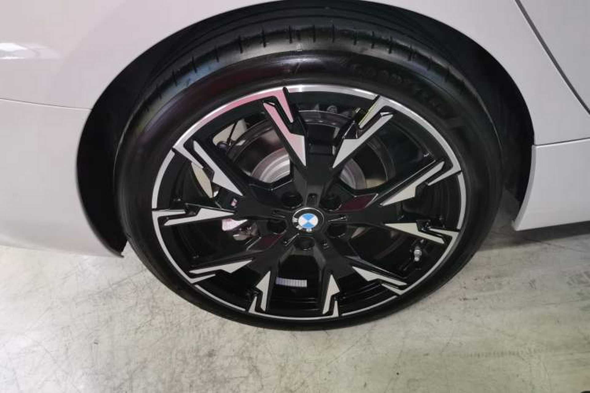 Used BMW 2 Series 2025 225L M Sport Night Edition Package Exterior 8