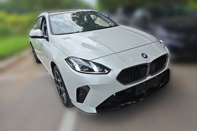 Used BMW 2 Series 2025 225L M Sport Package Front Right 45 Deg