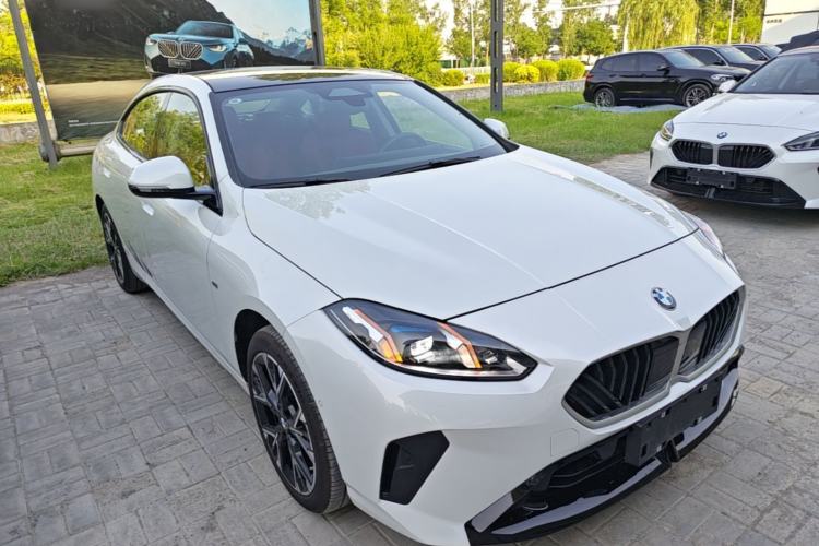 Used BMW 2 Series 2025 225L M Sport Package Front Right 45 Deg