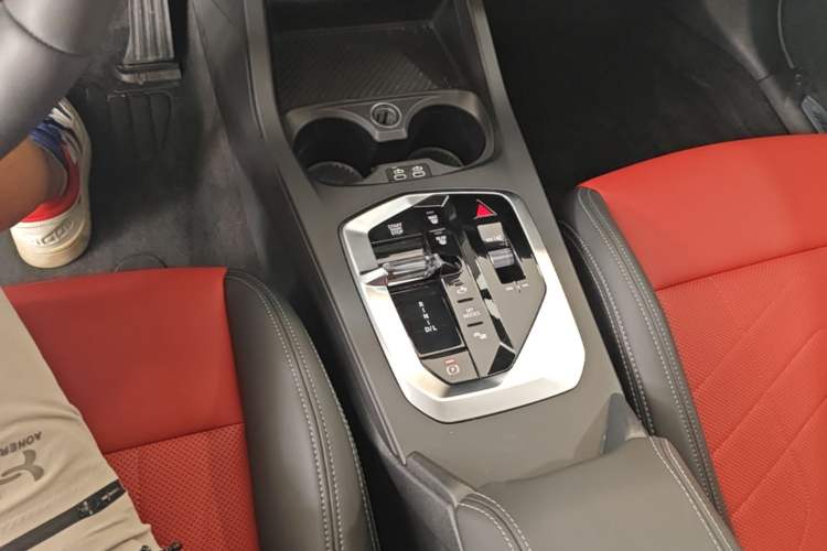 Used BMW 2 Series 2025 225L M Sport Night Edition Package Gear Lever