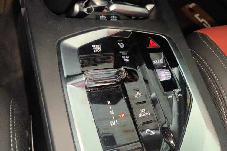 Used BMW 2 Series 2025 225L M Sport Night Edition Package Gear Lever