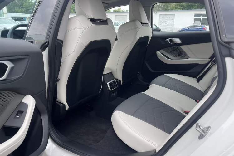 Used BMW 2 Series 2025 225L M Sport Package Interior 2