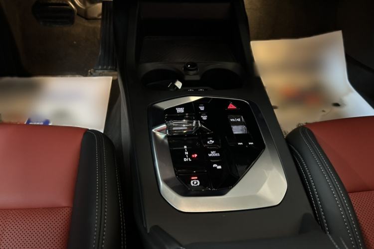 Used BMW 2 Series 2025 225L M Sport Night Edition Package Interior 3