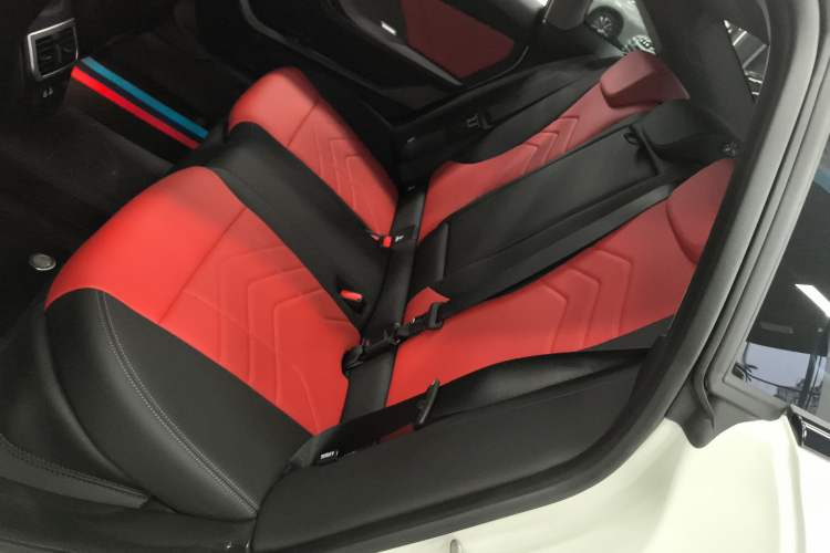 Used BMW 2 Series 2025 225L M Sport Night Edition Package Interior 4
