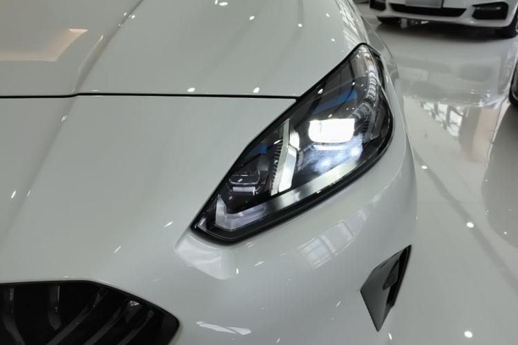 Used BMW 2 Series 2025 225L M Sport Night Edition Package Left Front Headlight