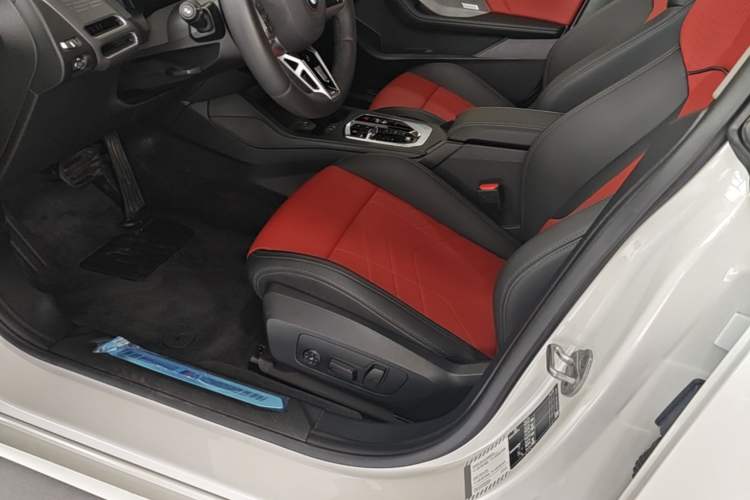 Used BMW 2 Series 2025 225L M Sport Night Edition Package Left Front Seat