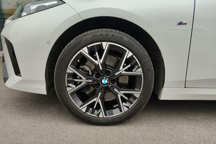 Used BMW 2 Series 2025 225L M Sport Package Left Front Wheel Hub