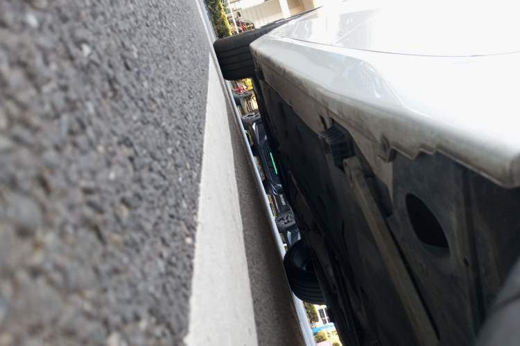 Used BMW 2 Series 2025 225L M Sport Night Edition Package Left Side Sill